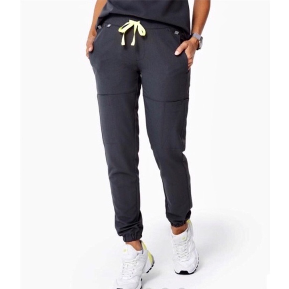 Figs wasu joggers